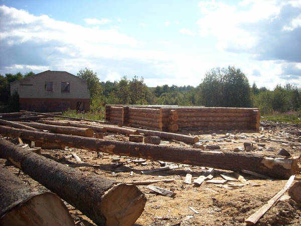 Фото Изготовление срубов деревянных домов - этапы строительства